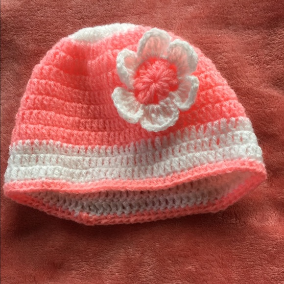 New Baby girl crochet 3 pieces set 0-6 months - Picture 4 of 6